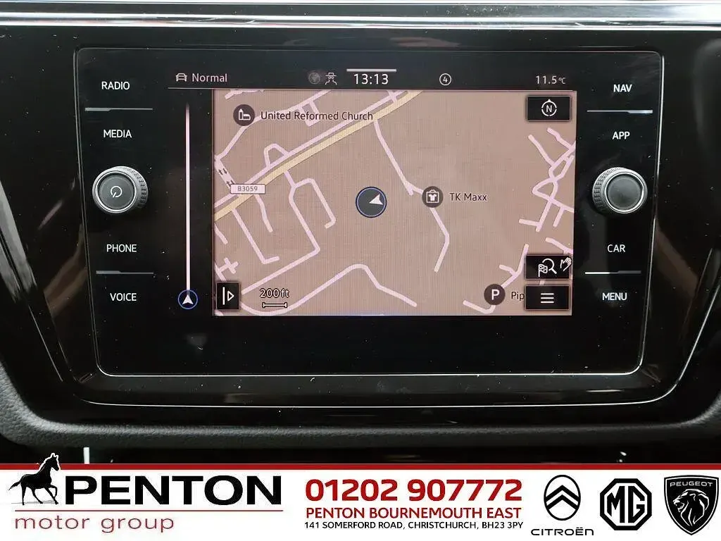 Used VW Touran R 150 HP (110 kW) 2020 Black MPV