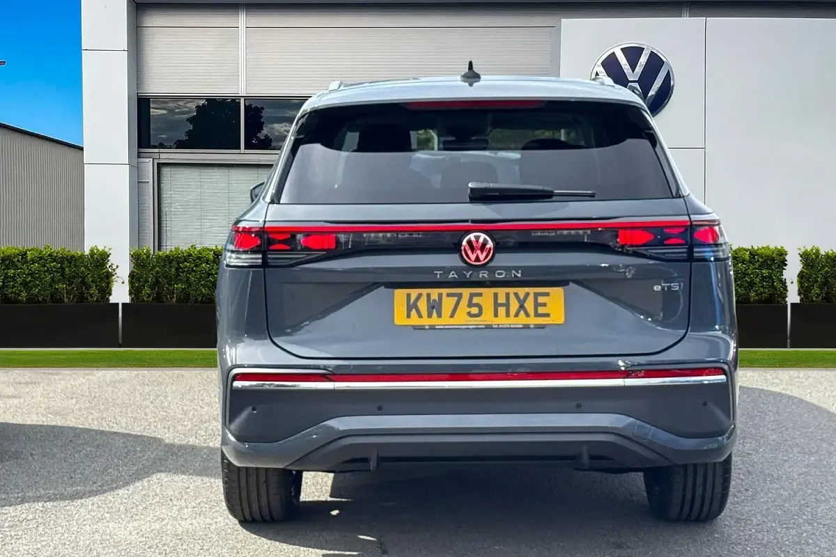 New VW Tayron Elegance 150 HP (110 kW) 2026 Grey SUV