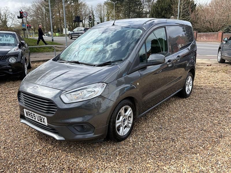 Used Ford Transit Limited 100 HP (73 kW) 2019 Grey Van