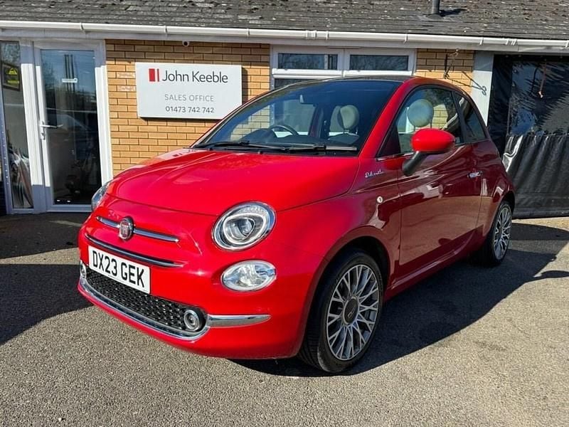 Used Fiat 500 Dolcevita 70 HP (51 kW) 2023 Red Hatchback