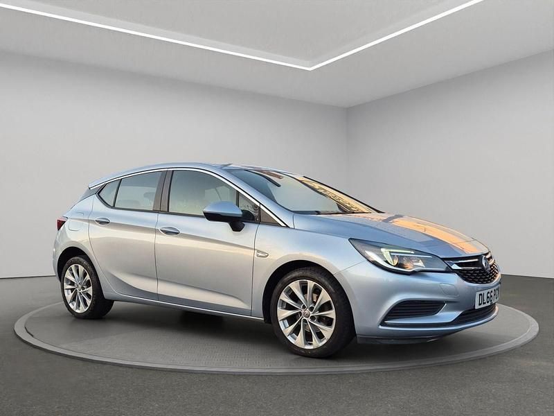 Used Vauxhall Astra Design Edition 2016 Silver Hatchback