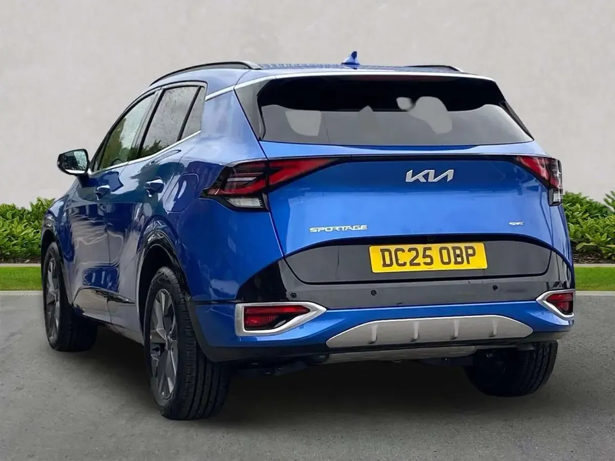 Used Kia Sportage GT-Line 207 HP (152 kW) 2025 Blue SUV