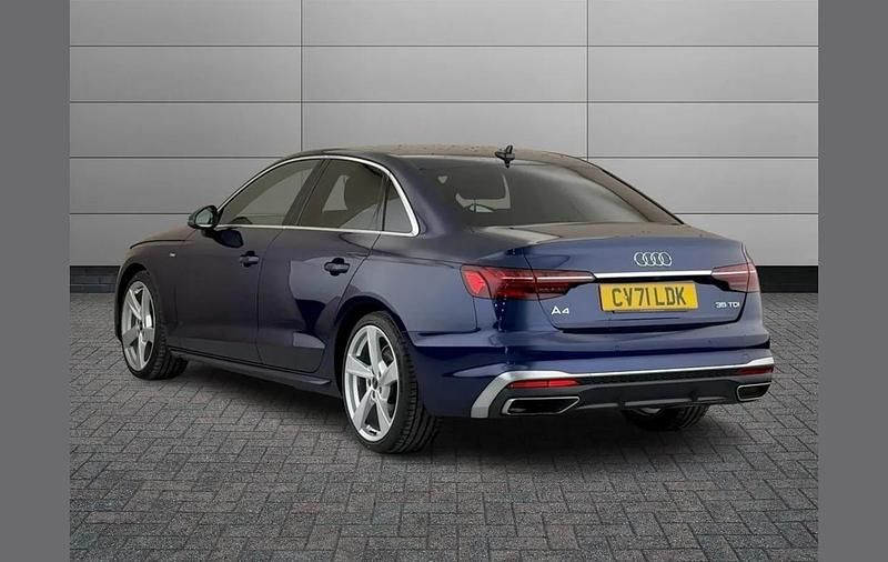 Used Audi A4 S-Line 161 HP (118 kW) 2021 Blue Sedan