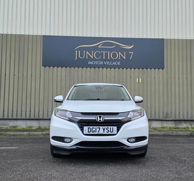 Used Honda HR-V EX 120 HP (88 kW) 2017 White SUV