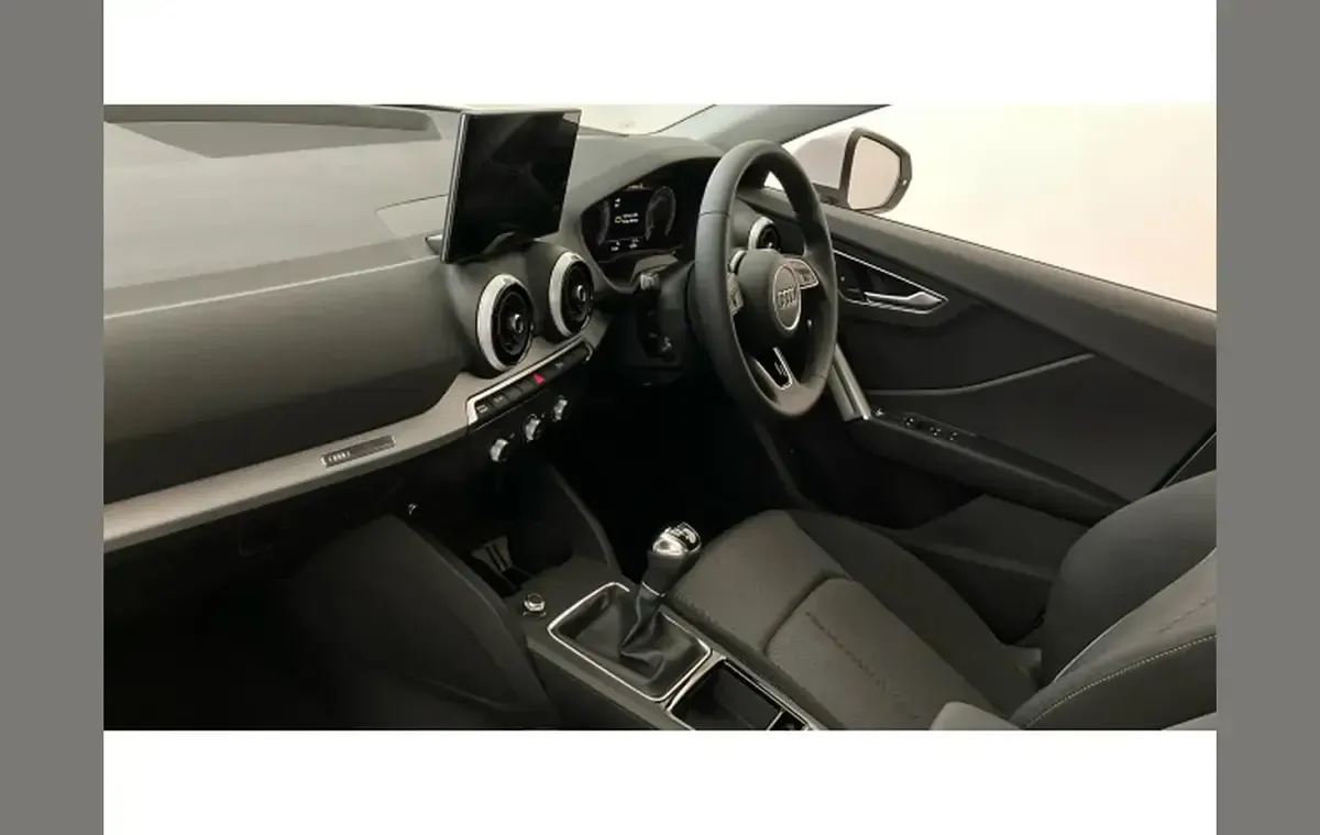 New Audi Q2 Sport 113 HP (83 kW) 2025 Other SUV