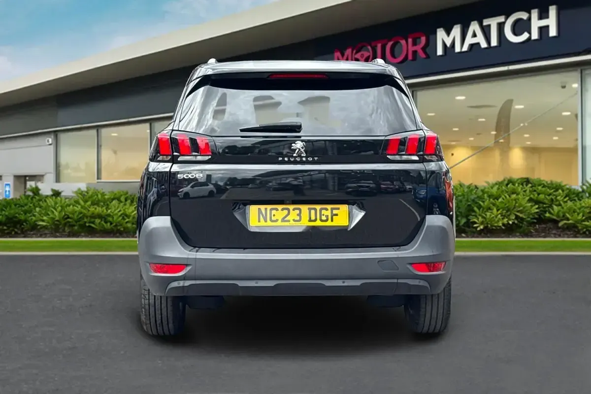 Used Peugeot 5008 Allure+ 130 HP (95 kW) 2023 Black SUV