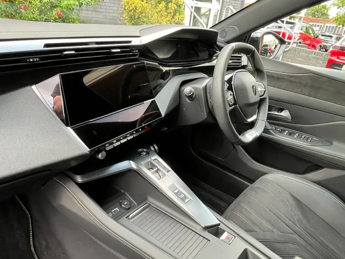 Used Peugeot 408 GT 129 HP (94 kW) 2024 Blue SUV