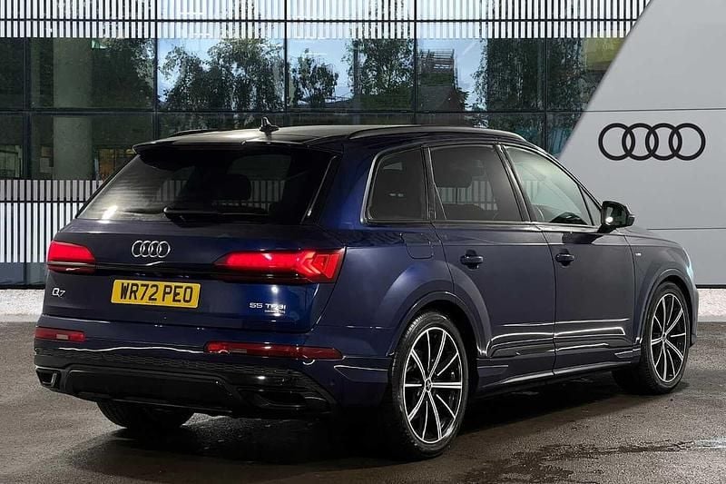 Used Audi Q7 Black Edition 340 HP (250 kW) 2022 Blue SUV