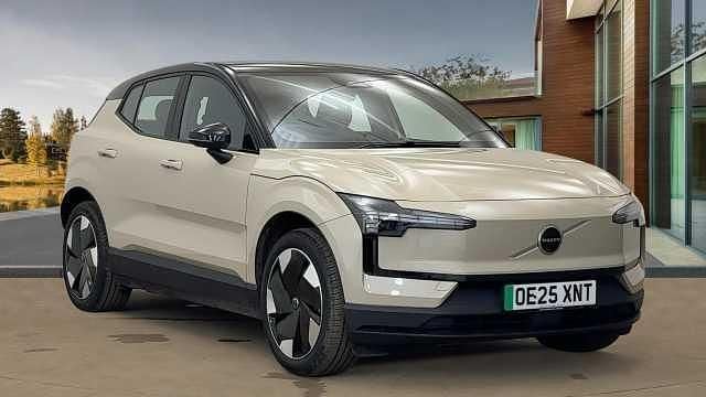 New 2026 Volvo EX30 Plus SUV | £26,000 (Good price) - Image 1/4