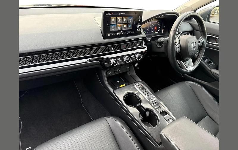 Used Honda Civic Advance 140 HP (102 kW) 2023 Black Hatchback