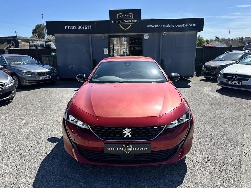 Used Peugeot 508 GT-line 2019 Red Hatchback