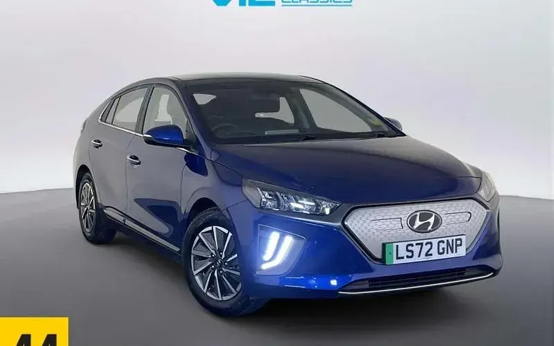 Używany Hyundai Ioniq Premium 100 kW (136 KM) 2021 Hatchback