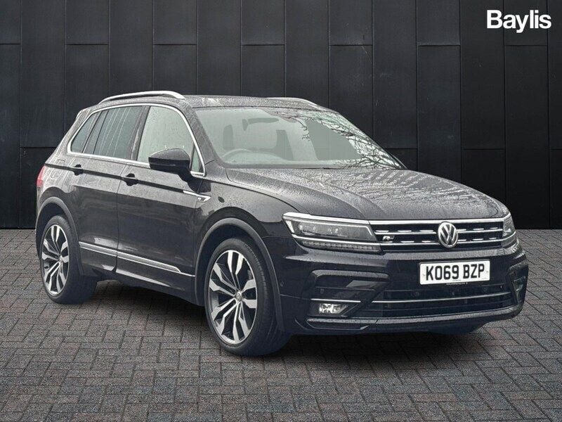 Black Used 2020 VW Tiguan R-line SUV | £21,678 (Good price) - Image 1/3