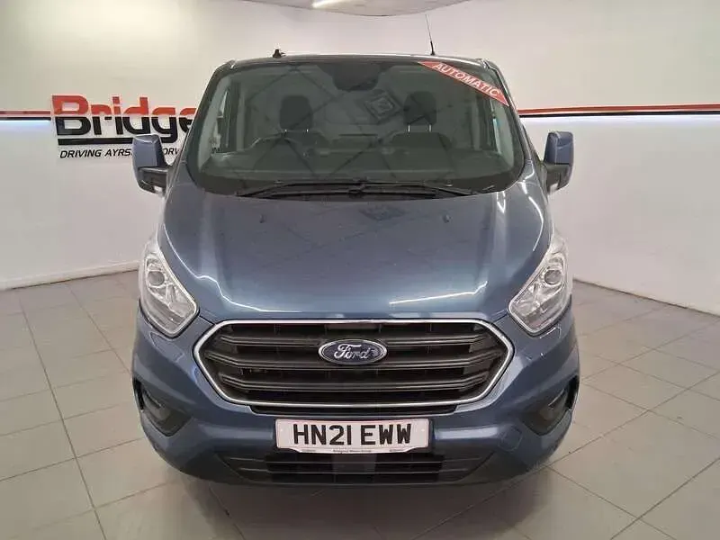 Used Ford Transit Custom Limited 170 HP (125 kW) 2021 Blue Van