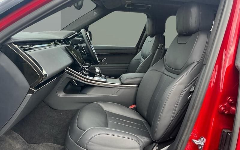 Used Land Rover Range Rover Sport Autobiography 300 HP (220 kW) 2025 SUV