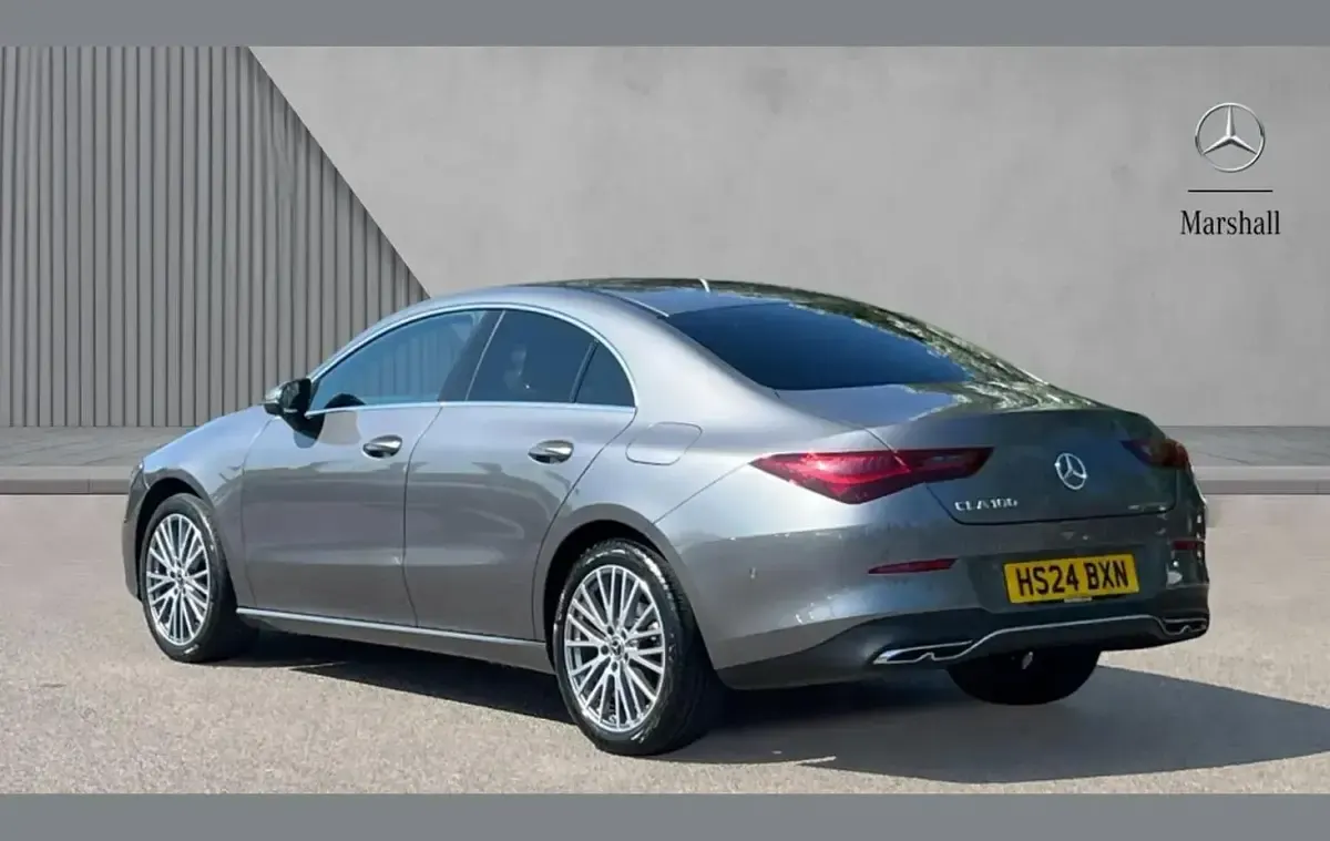Used Mercedes CLA180 Executive 134 HP (98 kW) 2024 Grey Coupe