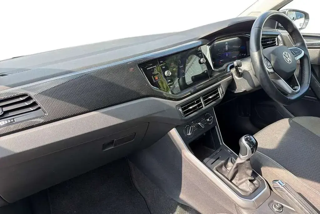 Used VW Polo Life 95 HP (69 kW) 2023 Hatchback