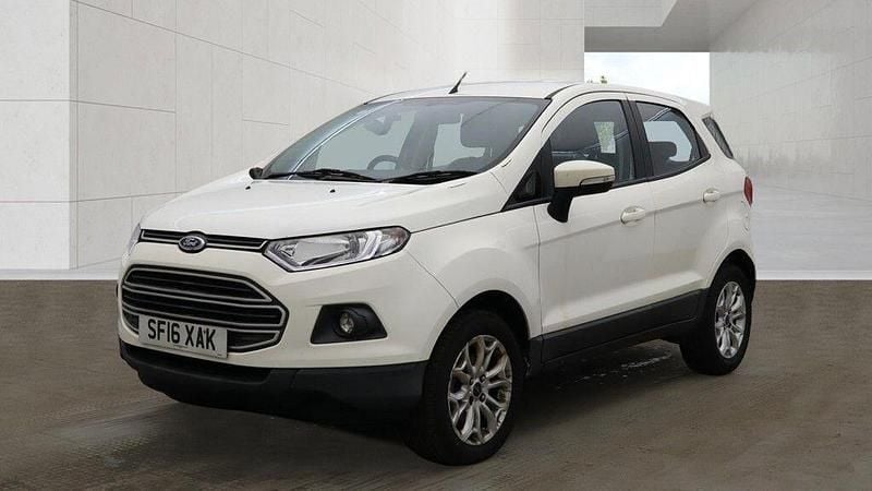 Used Ford Ecosport Zetec 95 HP (69 kW) 2016 White SUV