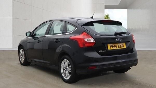 Used Ford Focus Titanium 125 HP (91 kW) 2014 Black Hatchback