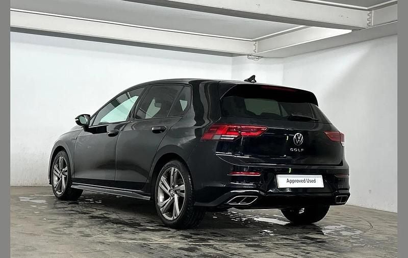 Used VW Golf VIII R-line 150 HP (110 kW) 2022 Black Hatchback