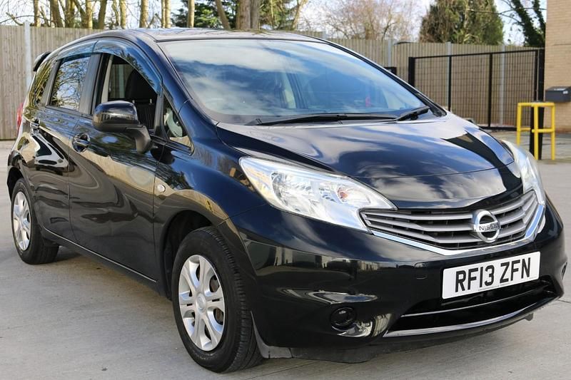 Used Nissan Note Comfort 80 HP (58 kW) 2013 Black MPV