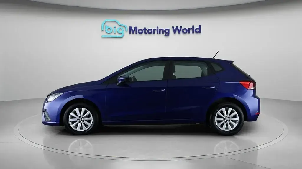 Begagnad Seat Ibiza SE 80 HK (58 kW) 2020 Blå Halvkombi