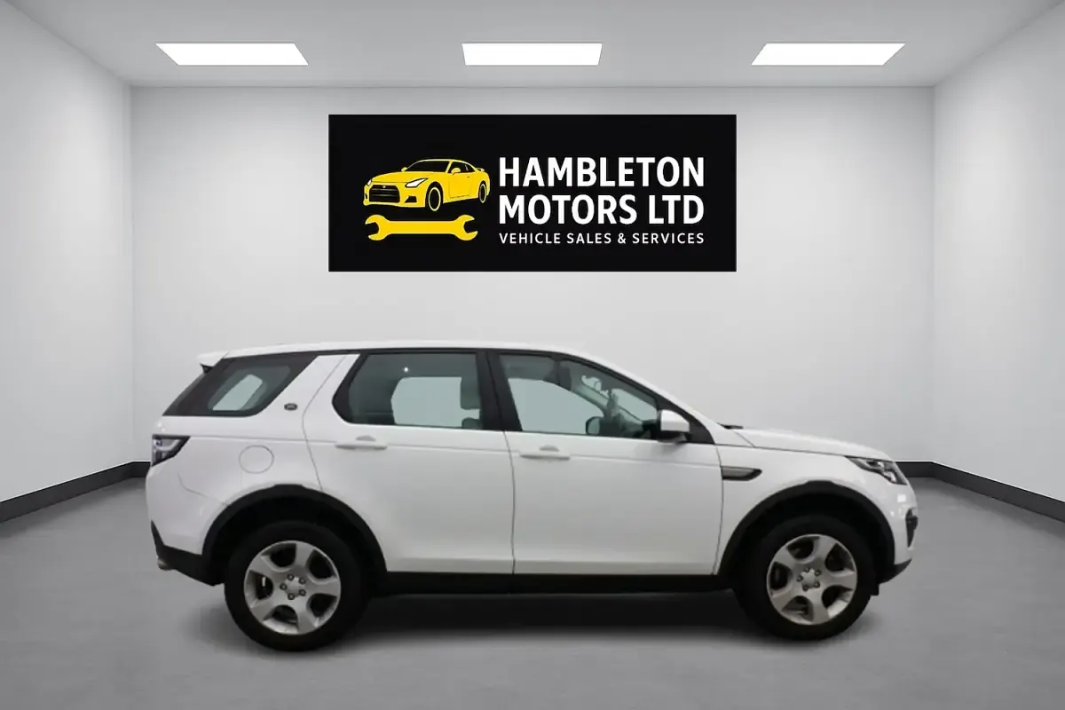 Used Land Rover Discovery Sport SE 150 HP (110 kW) 2016 White SUV
