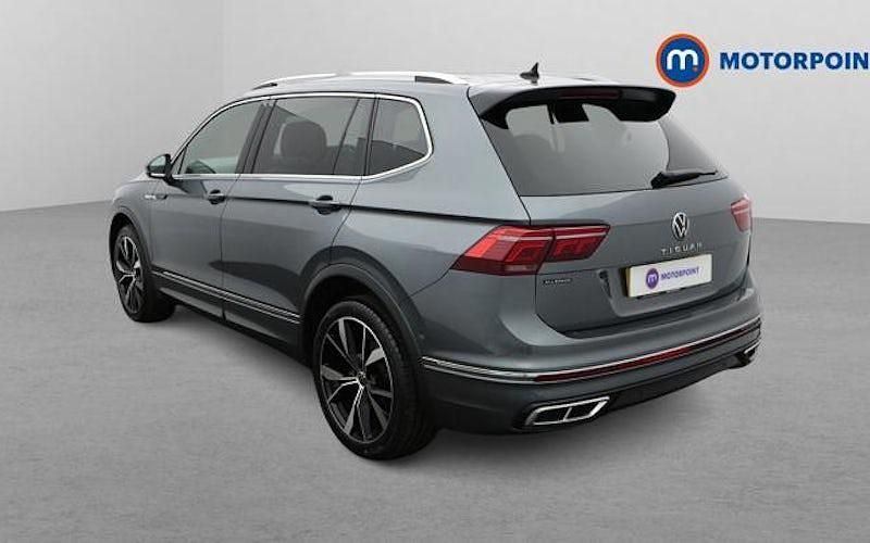 Used VW Tiguan Allspace R-line 150 HP (110 kW) 2023 Grey SUV