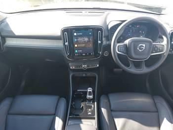 Used Volvo XC40 Ultra 197 HP (144 kW) 2024 White SUV