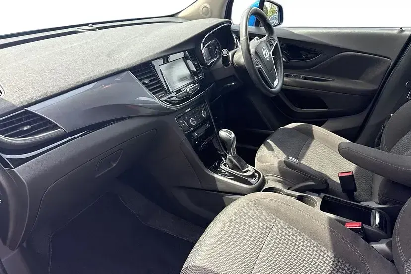 Used Vauxhall Mokka X Active 140 HP (102 kW) 2018 Boracay blue SUV