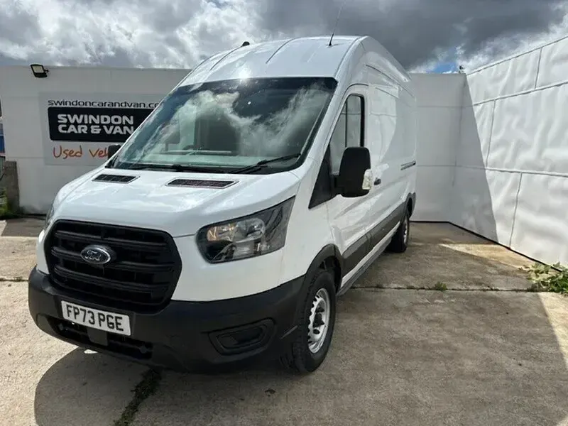 Used Ford Transit 105 HP (77 kW) 2024 White Van