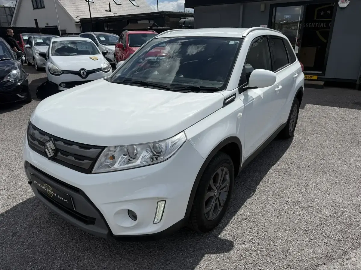 Used Suzuki Vitara SZ4 120 HP (88 kW) 2018 White SUV