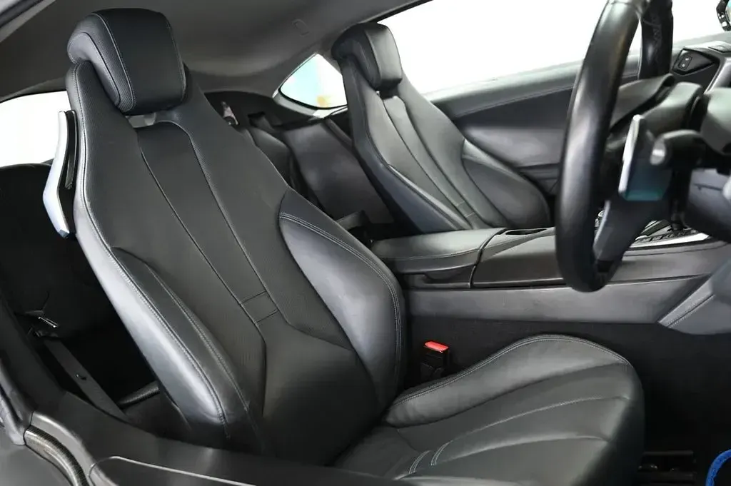 Used BMW i8 Sport Line 362 HP (266 kW) 2015 Grey Coupe
