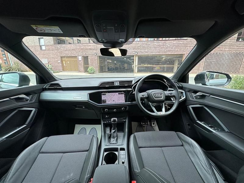 Usado Audi Q3 S-Line 2023 Cinzento SUV