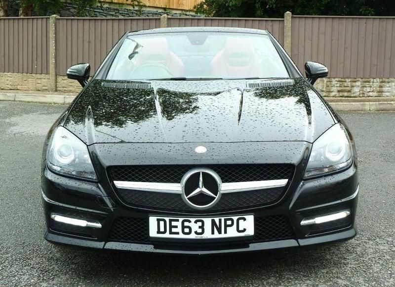 Used Mercedes SLK200 AMG 184 HP (135 kW) 2013 Obsidian black metallic Cabriolet