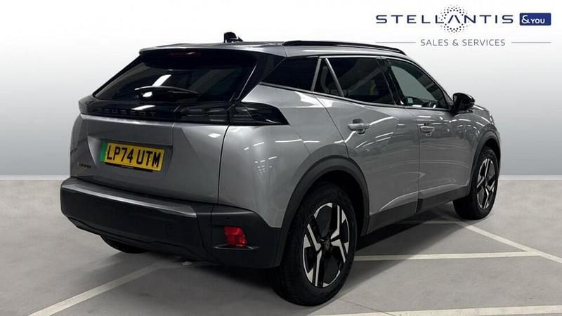 Used Peugeot e-2008 Allure 98 kW (134 HP) 2025 Grey SUV