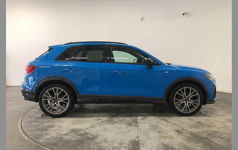 Used Audi Q3 Advanced 150 HP (110 kW) 2019 Blue SUV