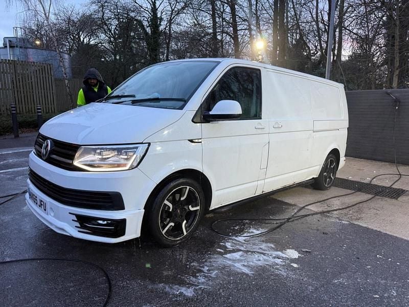White Used 2015 VW T6 Highline Van | £17,445 (Fair price) - Image 1/4