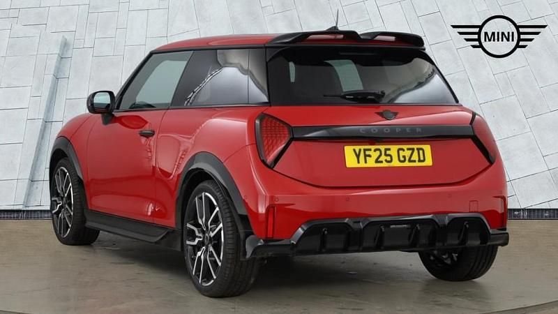 New Mini Cooper Hatch 113 kW (154 HP) 2025 Red Hatchback