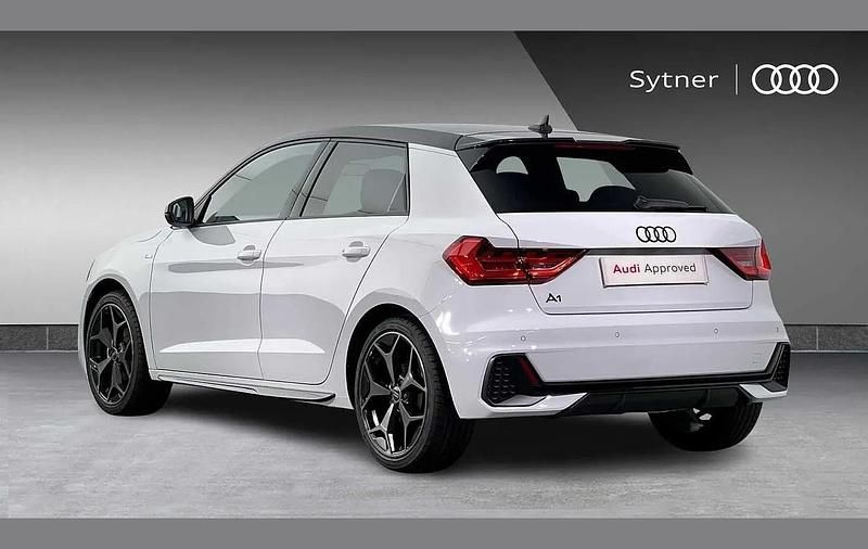 Used Audi A1 Black Edition 94 HP (69 kW) 2026 White SUV