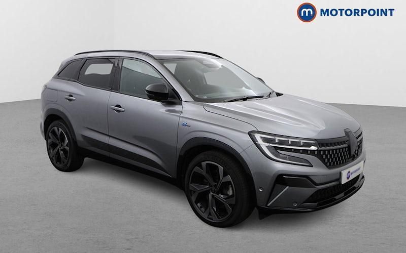 Grey Used 2024 Renault Austral Iconic Esprit Alpine SUV | £26,549 (Fair price) - Image 1/4