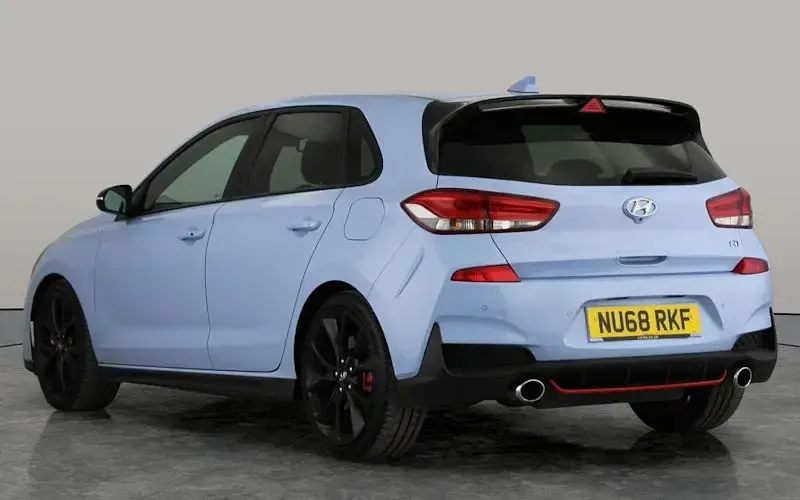Used Hyundai i30 275 HP (202 kW) 2018 Blue Hatchback