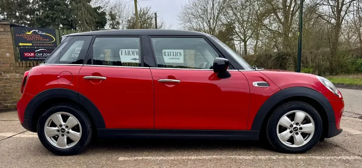 Used Mini Cooper Classic 2019 Red Hatchback