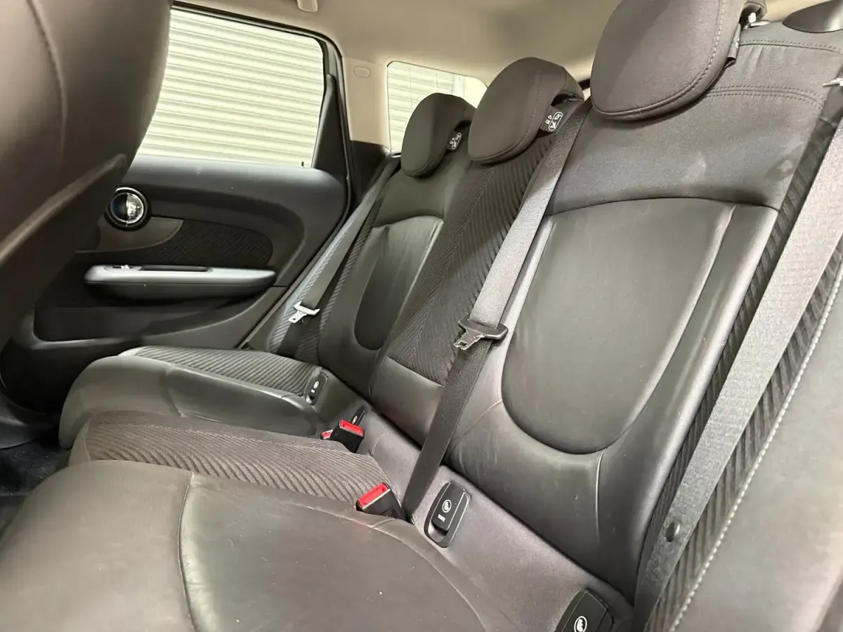 Used Mini Cooper Clubman 2017 Silver Estate