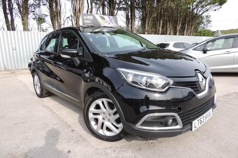 Used Renault Captur Dynamique 90 HP (66 kW) 2013 SUV