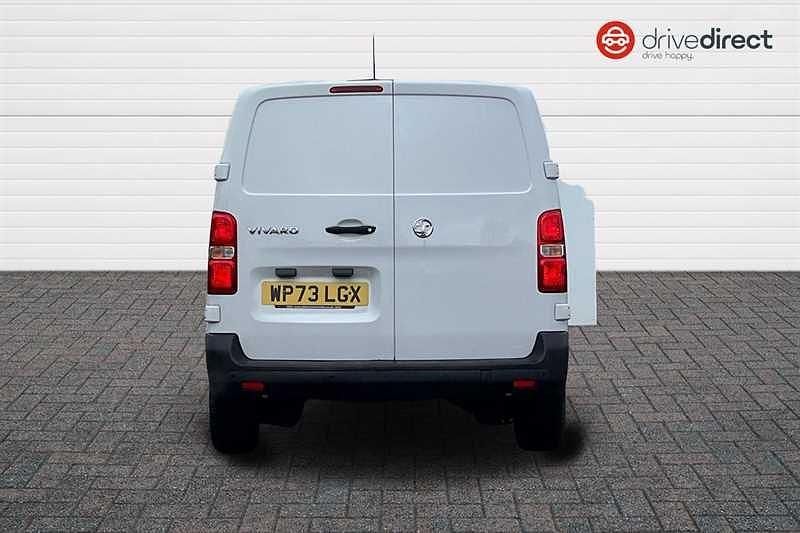 Used Vauxhall Vivaro S 100 HP (73 kW) 2023 White MPV