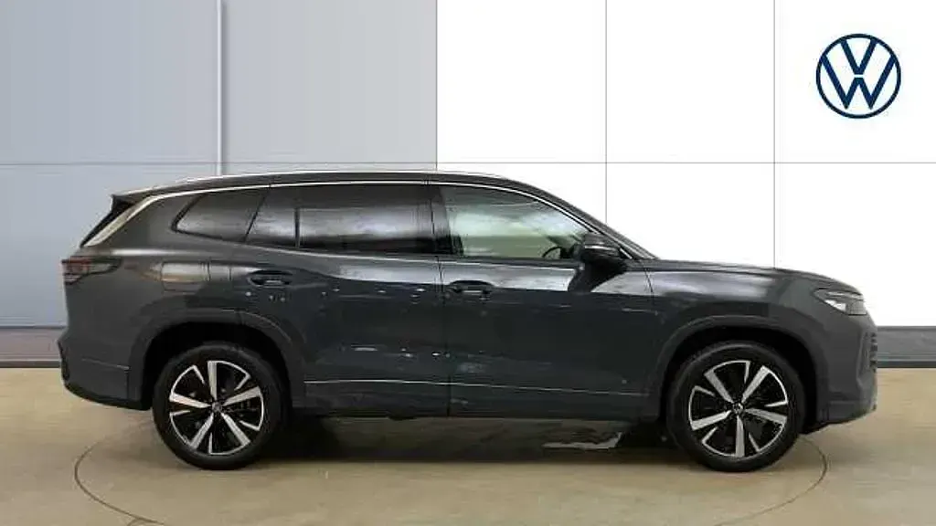 Used VW Tayron Elegance 204 HP (150 kW) 2025 Grey SUV