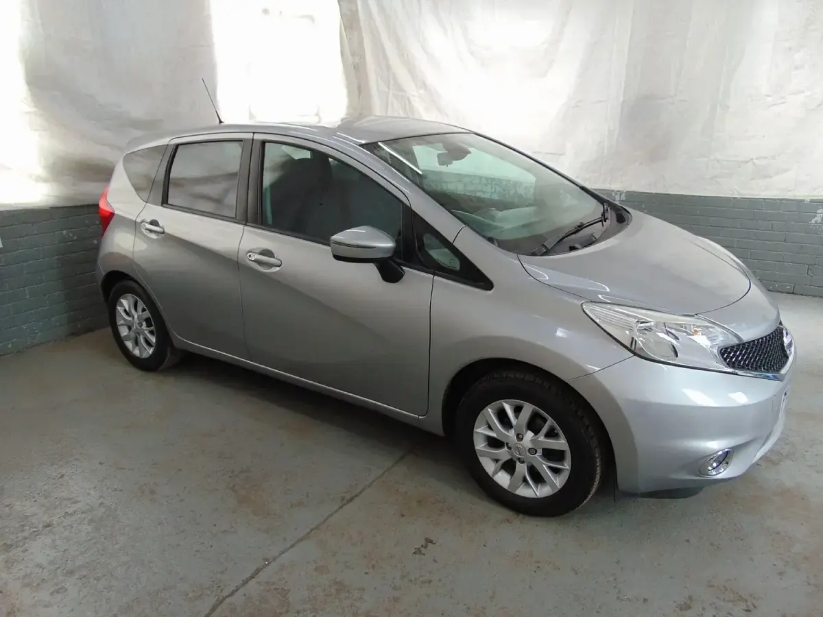 Used Nissan Note Acenta Premium 80 HP (58 kW) 2017 Silver Hatchback