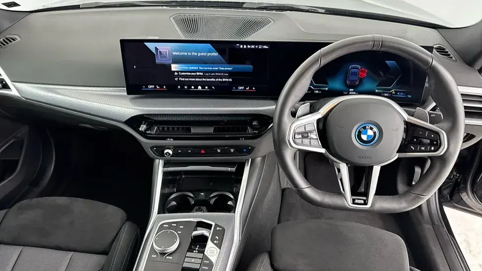 Used BMW 330 M Sport 288 HP (211 kW) 2025 Black
