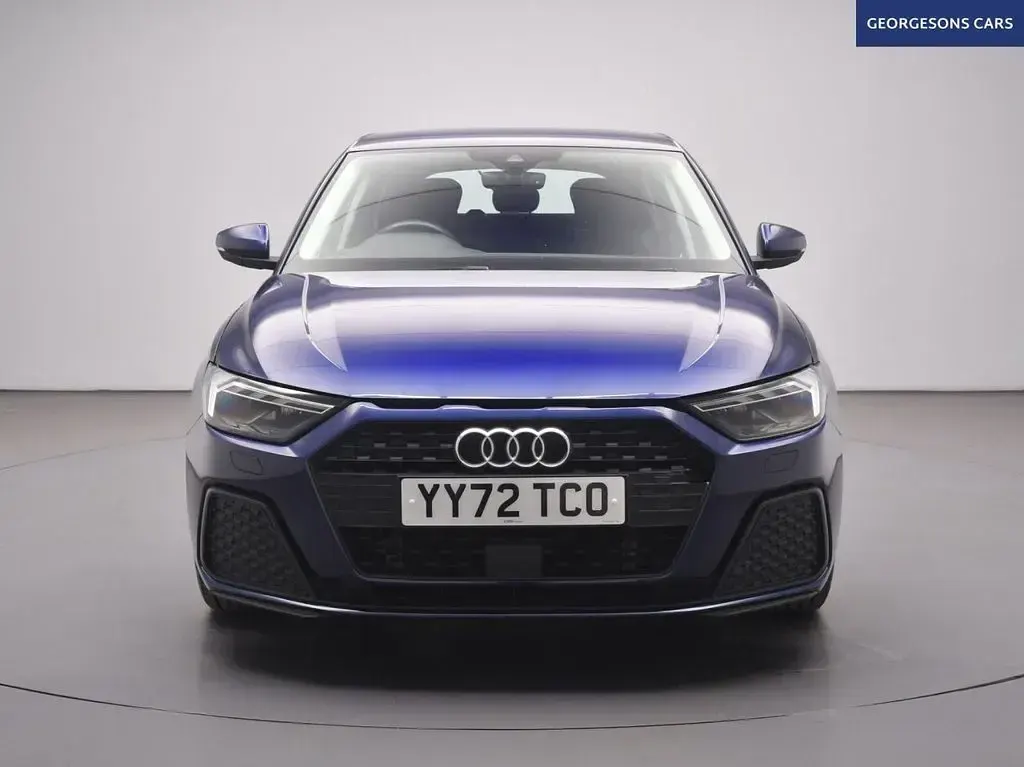 Used Audi A1 Sportback Business 95 HP (69 kW) 2022 Blue Hatchback
